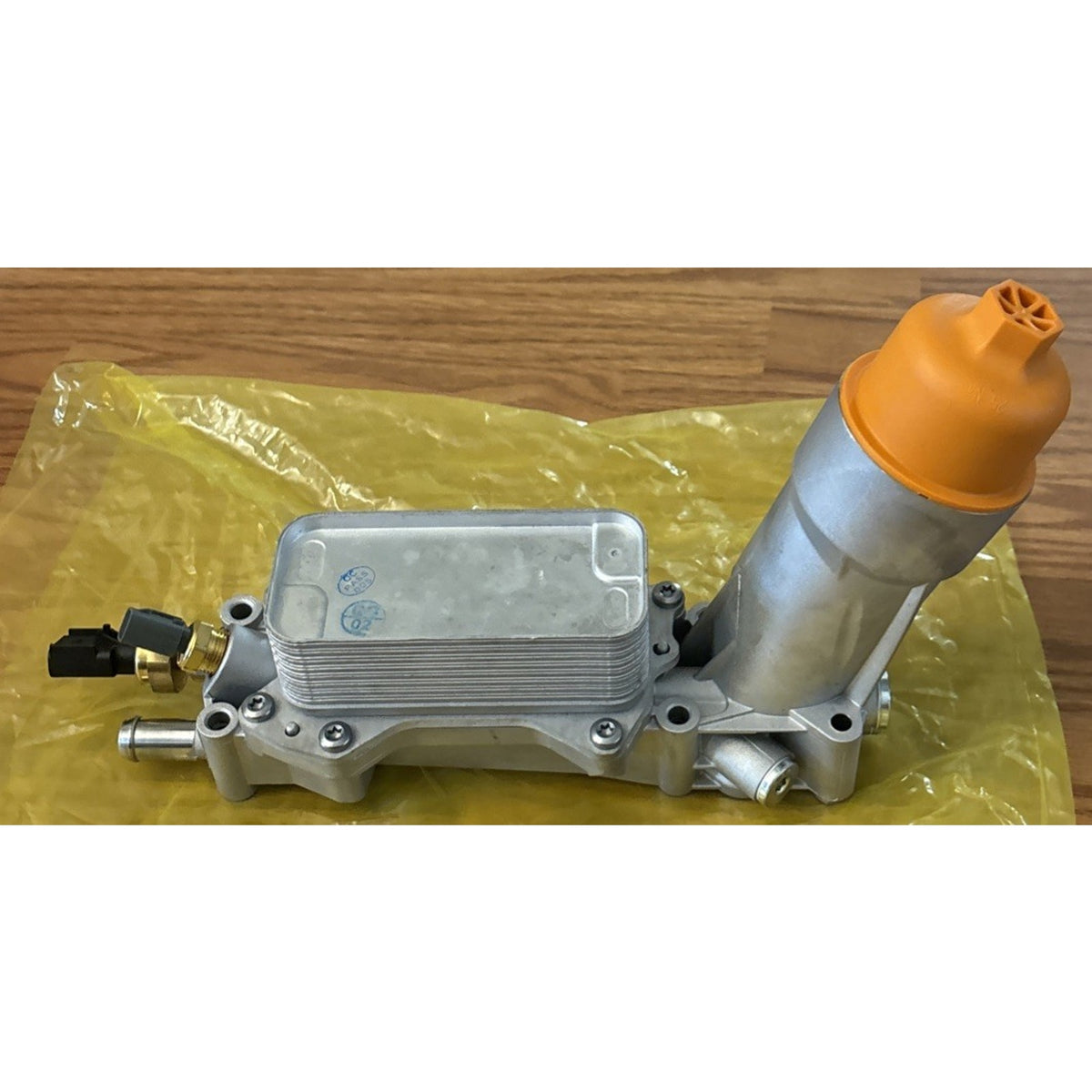 926-959 68105583AF for Chrysler Dodge Jeep Ram Engine Oil Filter Housing 3.6L Al
