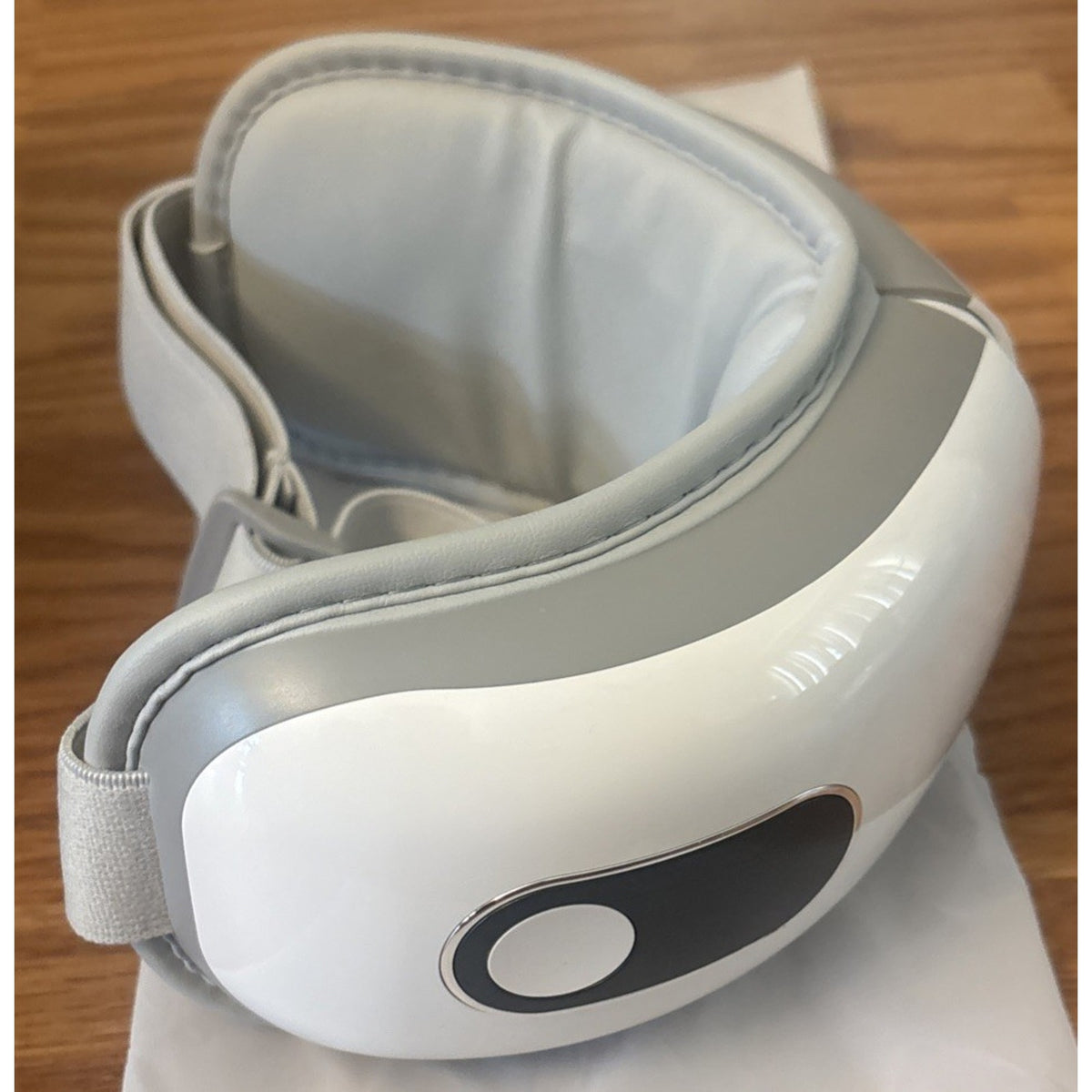 Wireless Eye Massager with Heat, Built-in Bluetooth Music USB Recharge Vibration