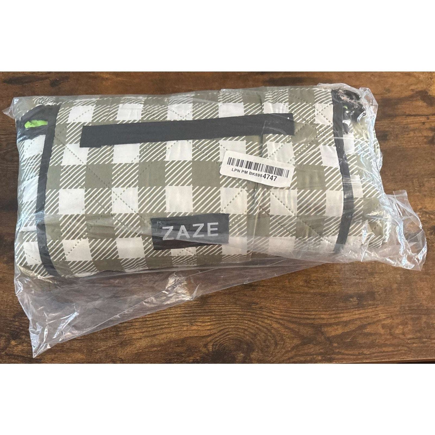 ZAZE XL Waterproof Beach Picnic Outdoor Blanket 80''x80'' 6-8 People Carry Strap