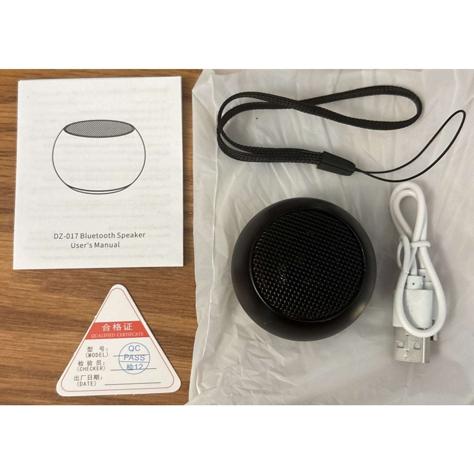 Dotn Hi-Fi Super Bass Mini Waterproof Portable Bluetooth Speaker Reachargeable