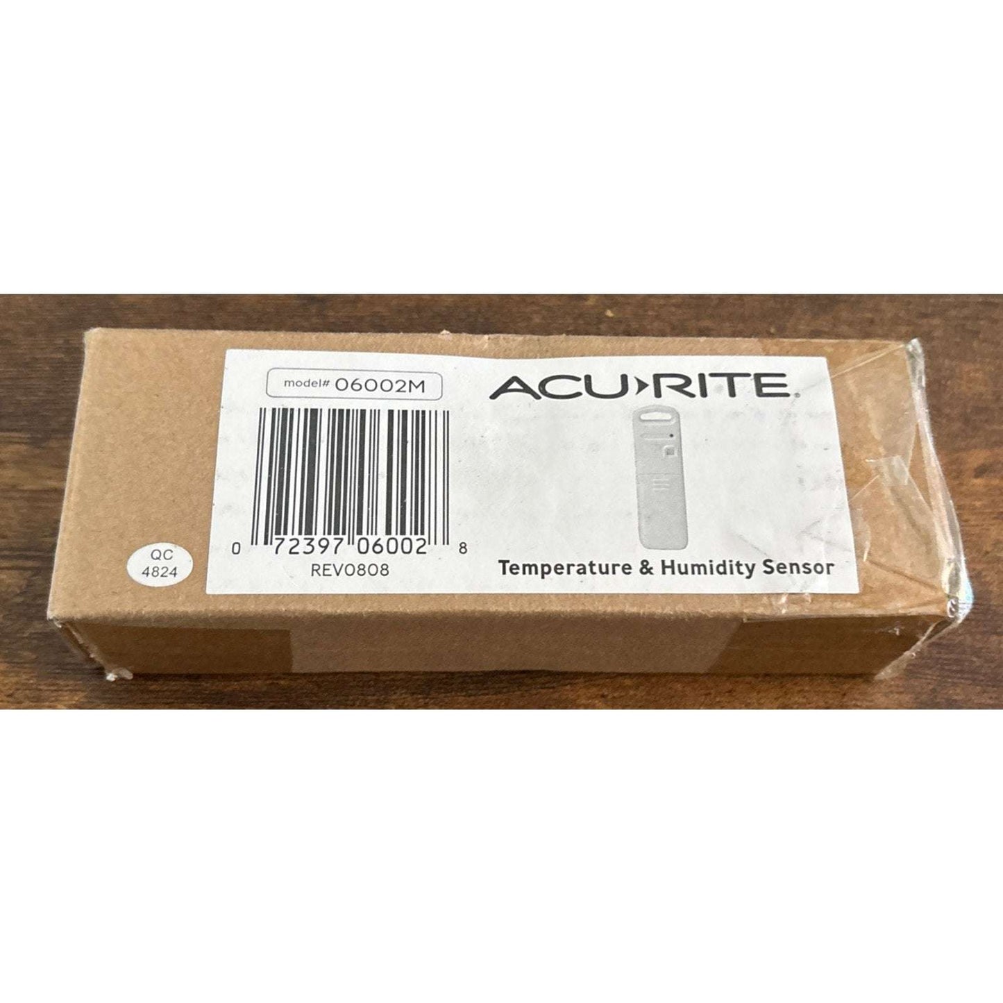 AcuRite Wireless Indoor Outdoor Temperature and Humidity Sensor (06002M) white