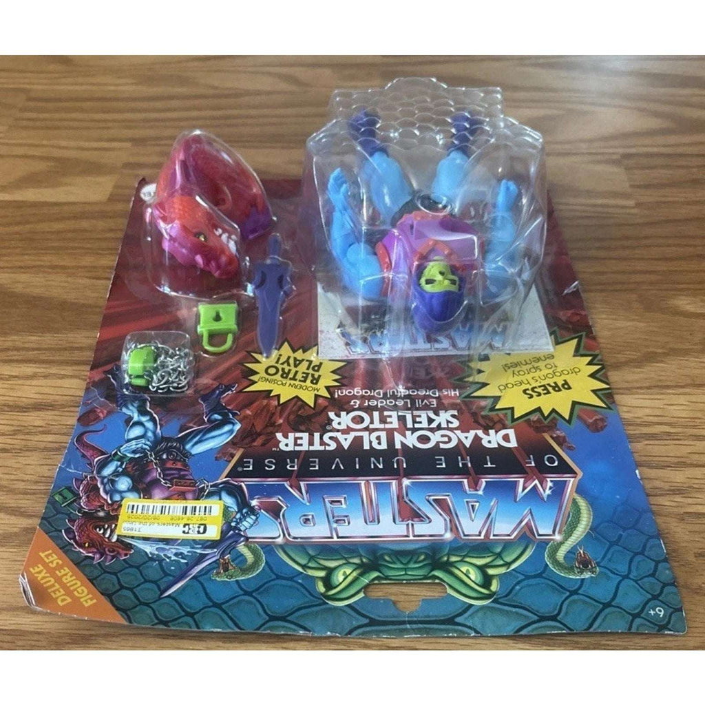 Masters of the Universe Deluxe Dragon Blaster Skeletor 2022 w/ Spraying Dragon