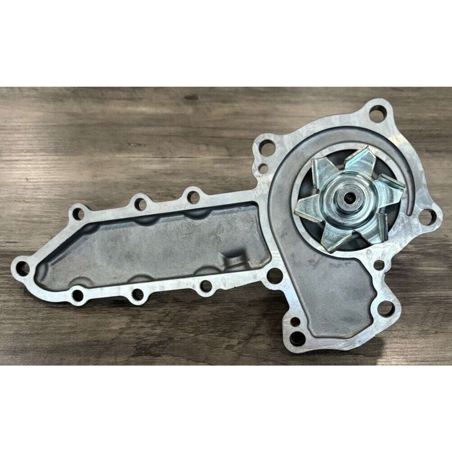 Water Pump & Gasket for Kubota V2203 V2403 Bobcat 5600 325 430 Excavator