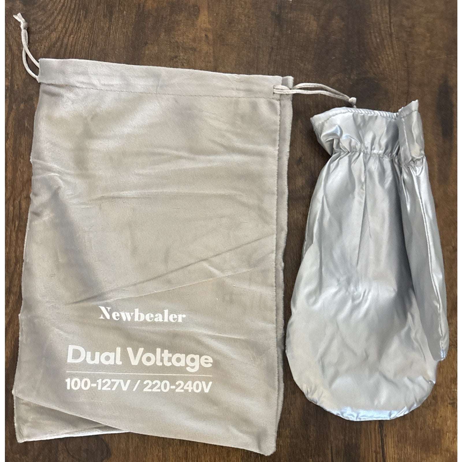 Newbealer Handheld 120V/220V Dual Voltage Foldable Clothes Garment Steamer Press