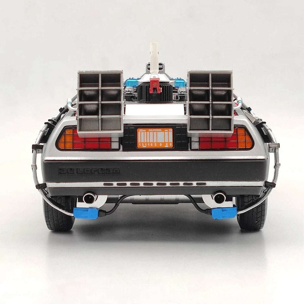 Hot Wheels Elite Back To The Future Time Machine 1:18 DeLorean Model Car BCJ97