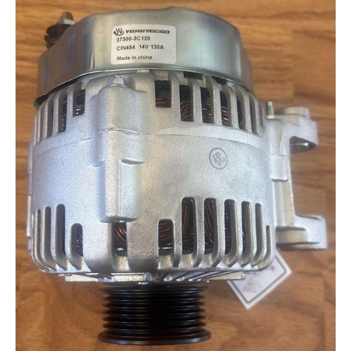 Alternator For Hyundai Azera Sonata Kia Sedona Sorento Borrego 3.8L 37300-3C120