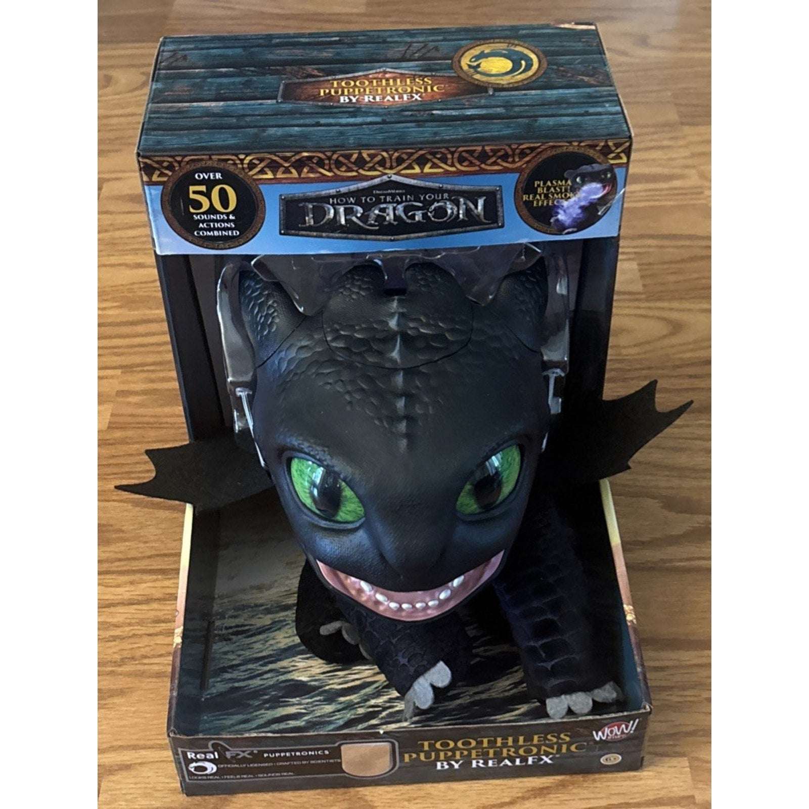 Toothless Puppetronic How To Train Your Dragon by RealFX w/50+ Sounds & Actions