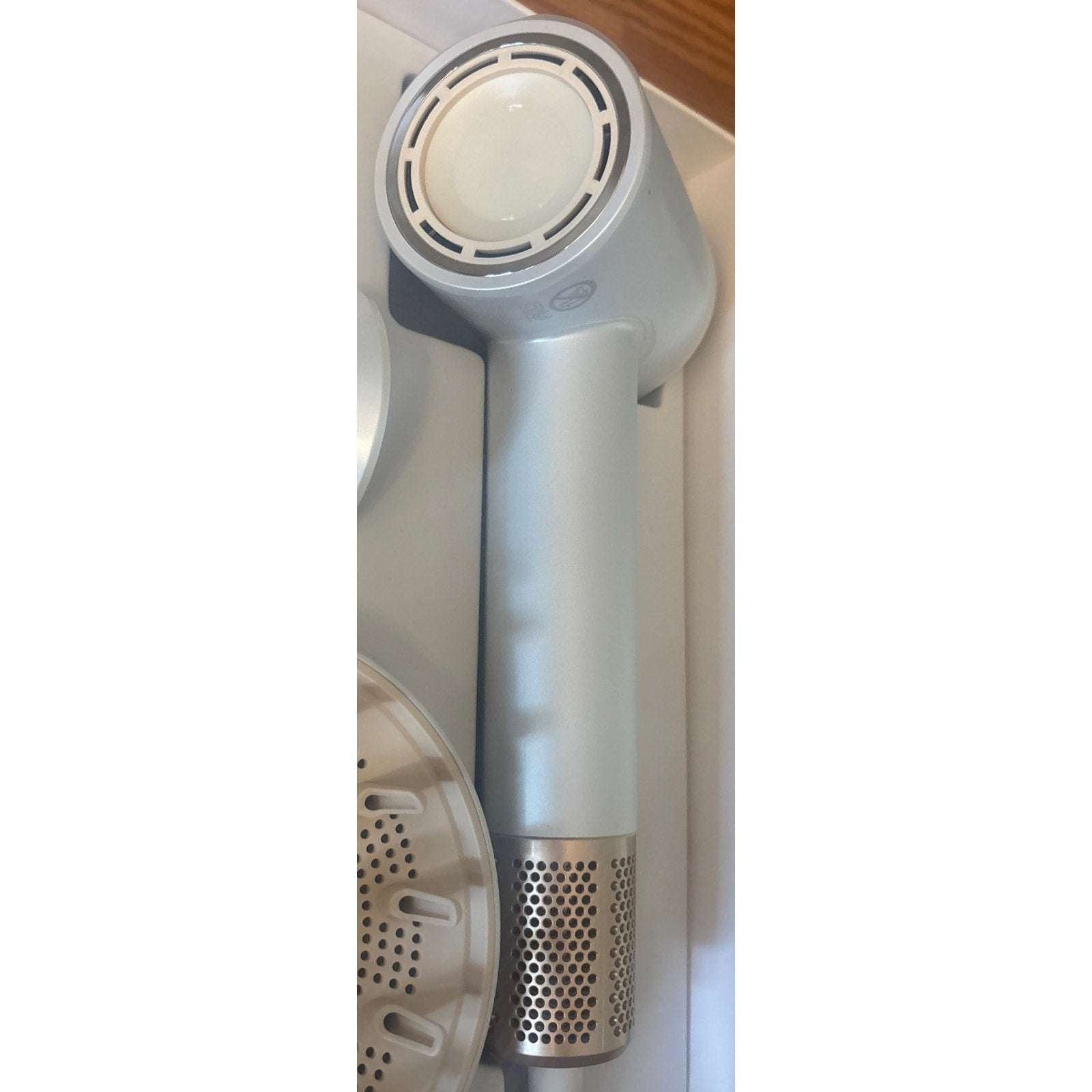 Zibtes High-Speed Hair Dryer with Magnetic Diffuser & Concentrator White/Gold