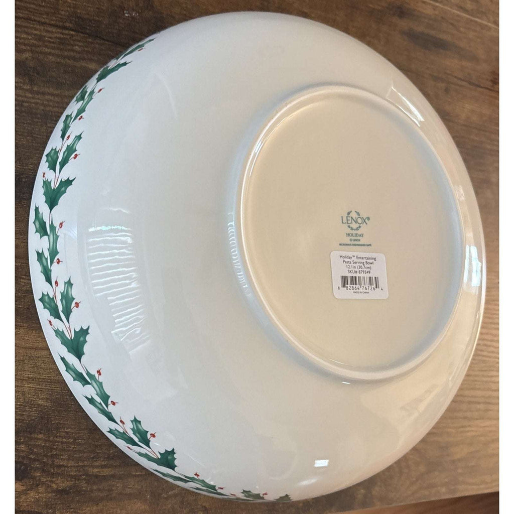 Lenox Holiday Entertaining Christmas Holly & Berries 12" Pasta Serving Bowl