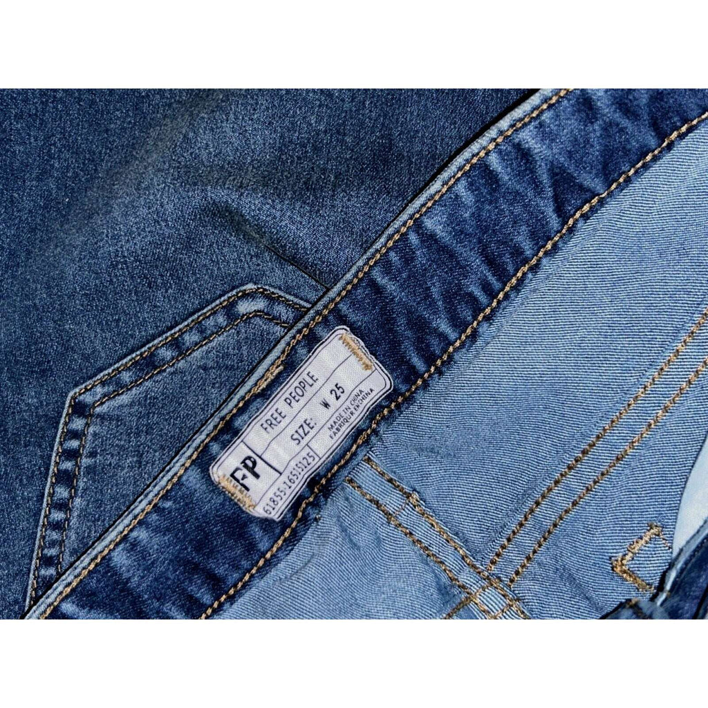 FREE PEOPLE Josie Low Rise Skinny Leg Ripped Knee Edition Jeans Size 25