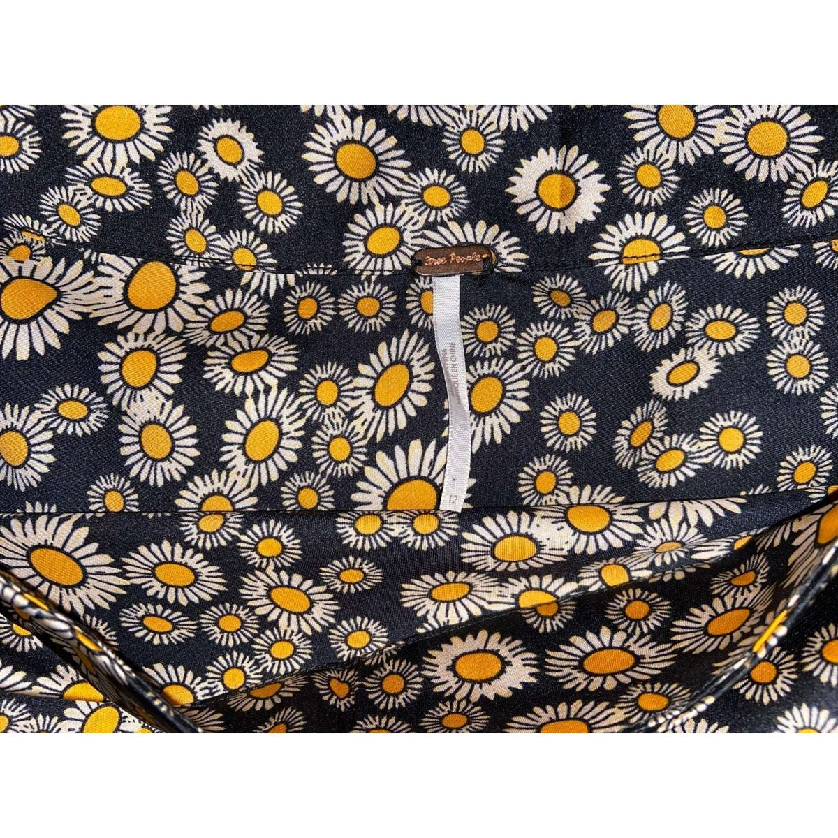 Free People Phoebe Daisy Swing Skirt Floral Black White Yellow Silky Size 12