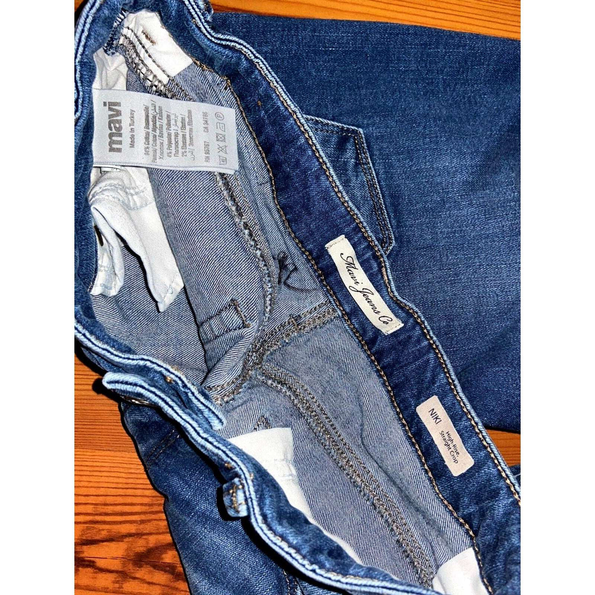 MAVI Niki High Rise Straight Leg Raw Hem Relaxed Distressed Crop Jeans Sz 27