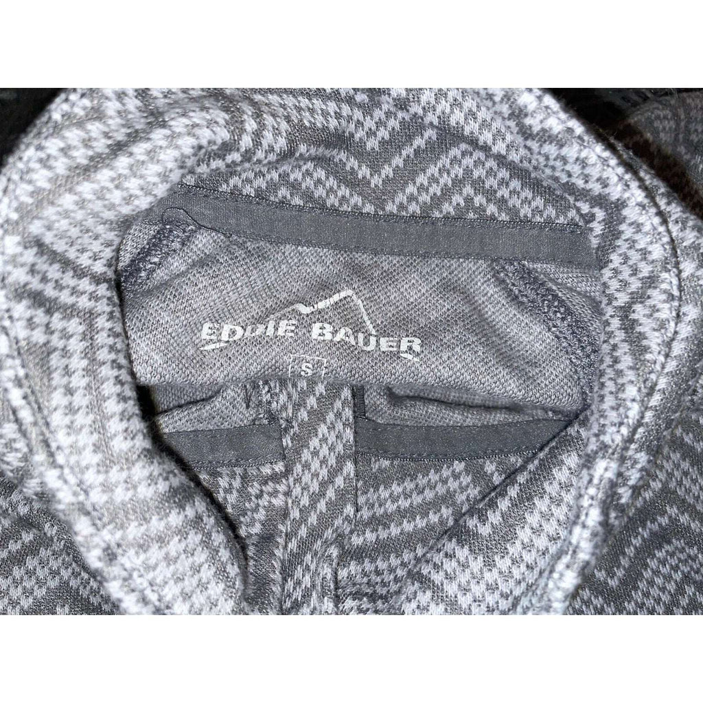 Eddie Bauer 1/2 Zip Gray Chevron Pullover with thumbholes Sz S (Small)