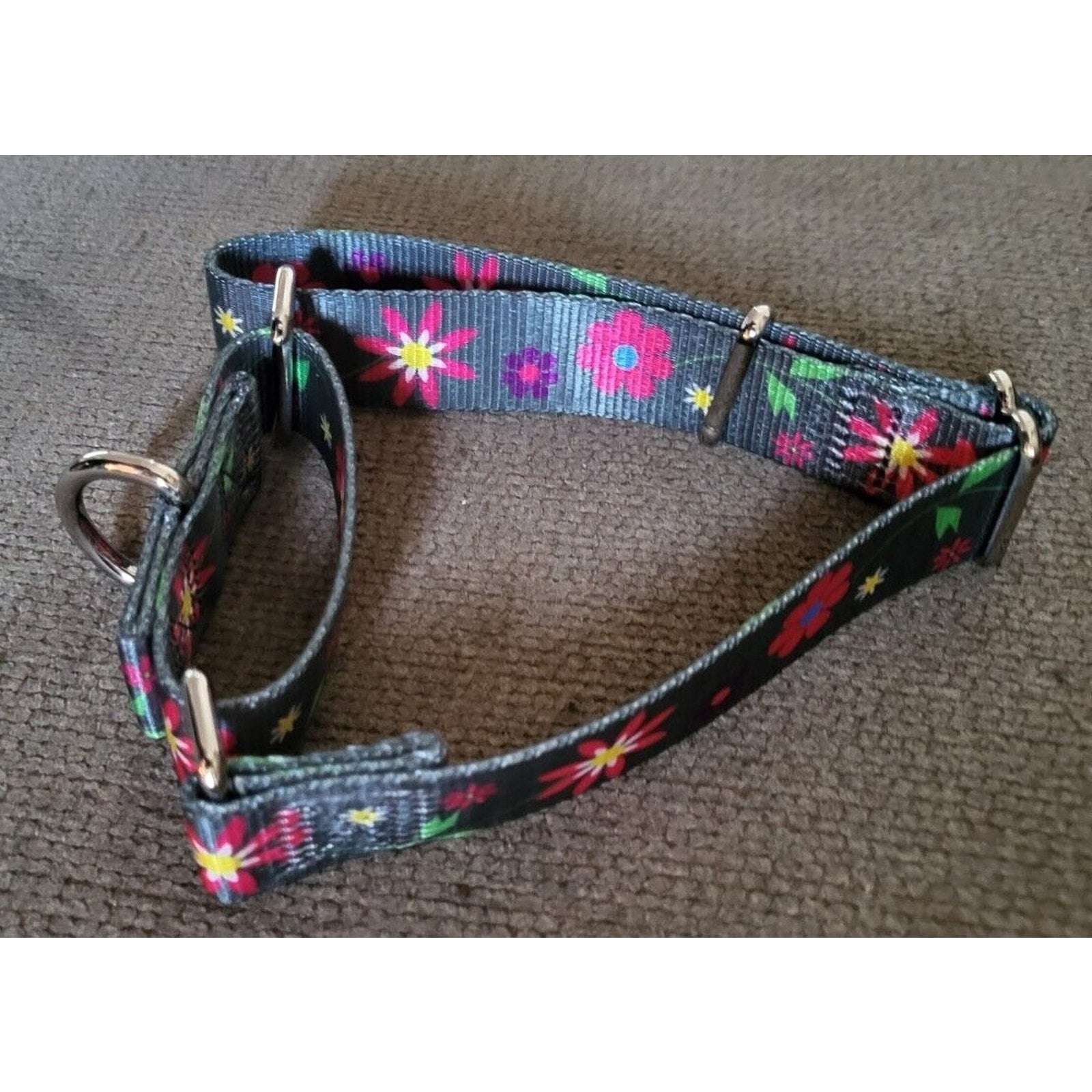 Dazzber 1" Wide Martingale Dog Collar - GraphiteFlower Collar Medium 14" to 21"