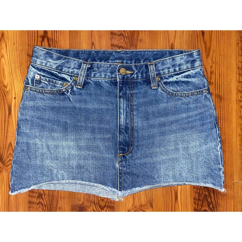 FREE PEOPLE RUGGED A-LINE Fray Hemline Denim Jean SKIRT Sz 4