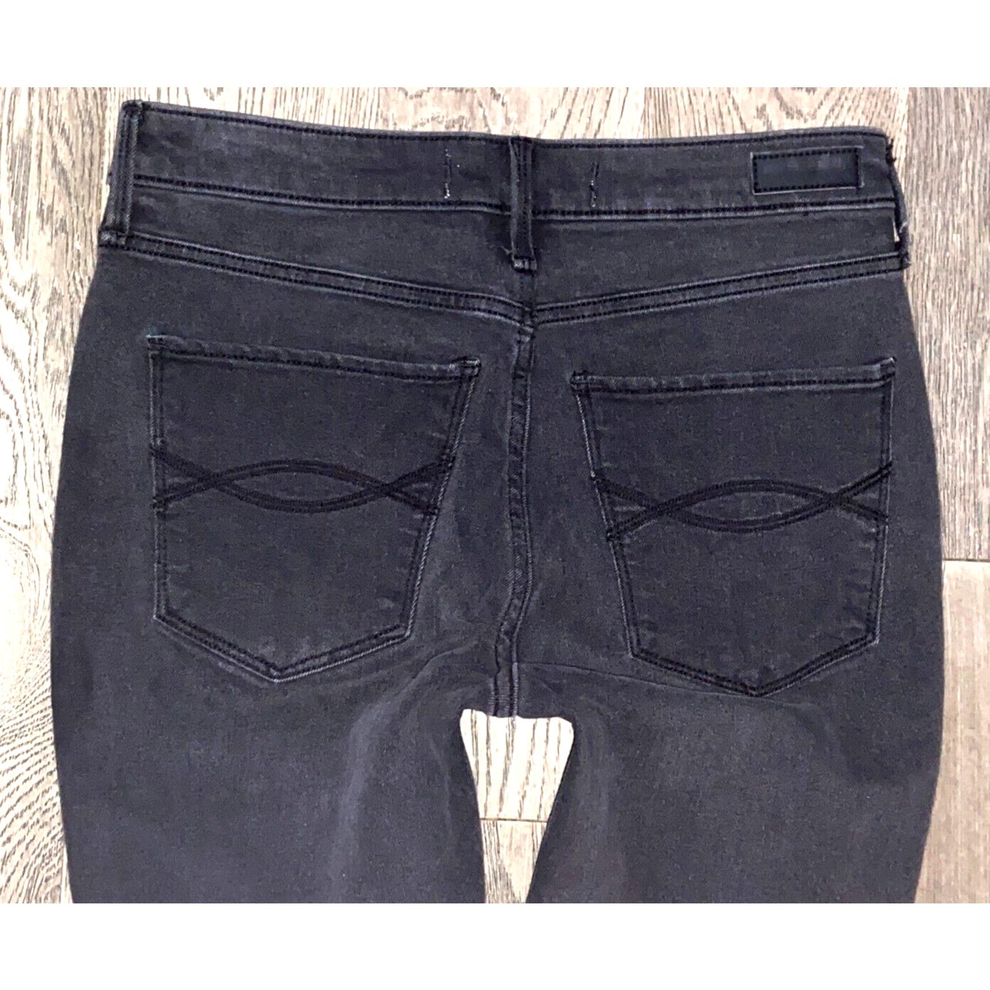 A&F Abercrombie Super Skinny High Rise Ripped Distressed Black Fade Jeans Size 6
