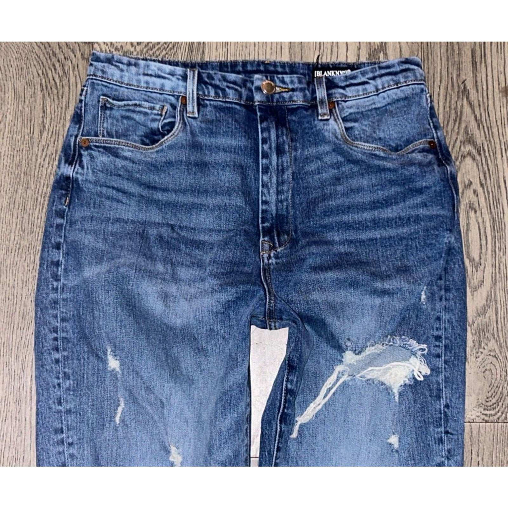 BLANK NYC The Howard Mid Rise Ripped Loose Jeans in LIFE ROLLS ON Size 29