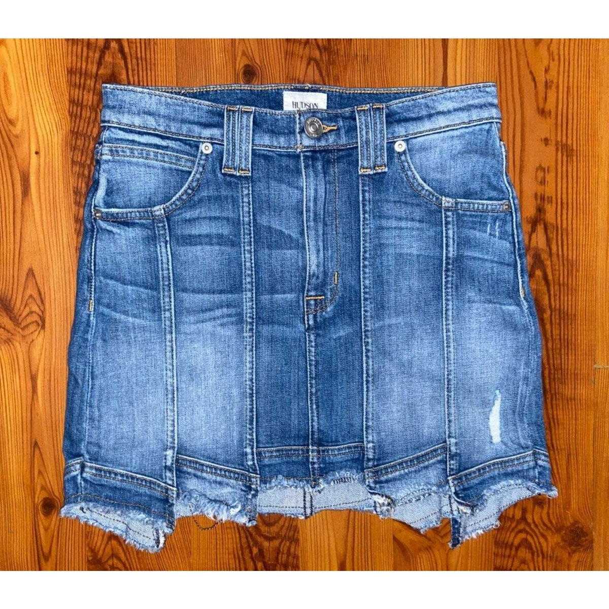 HUDSON Weekender Step Hem Distressed Denim Jean Skirt Sz 26