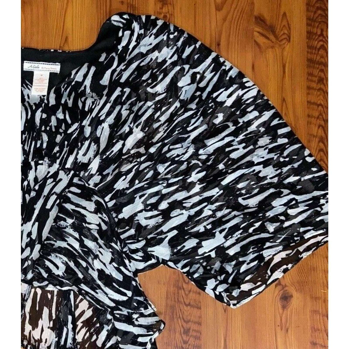 EUC! A. Calin by Flying Tomato Black & Metallic Kimono Sleeve Blouse Sz M