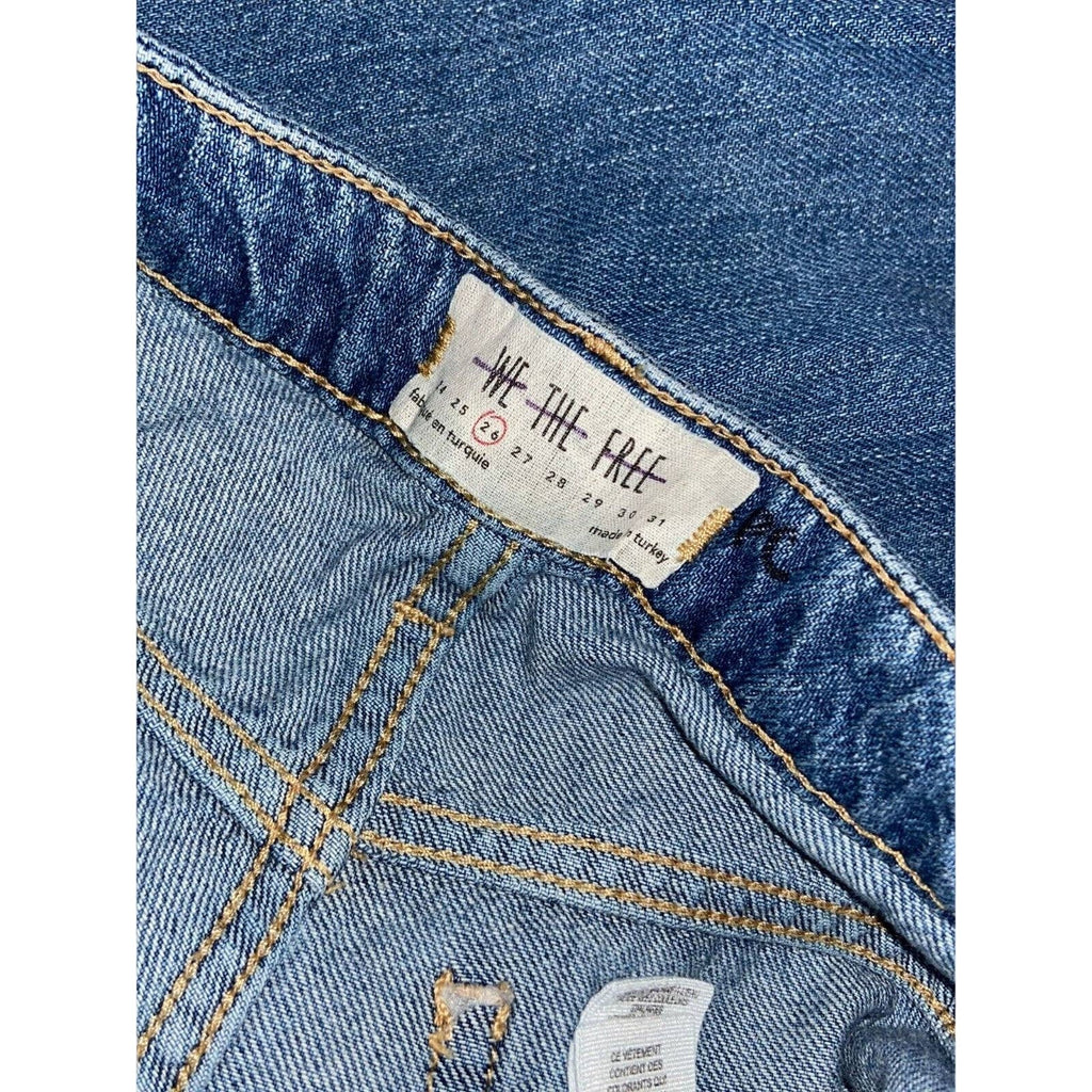 WE THE FREE Jeans Size 26 Super Flare RELAXED HERITAGE Ripped, Button Fly