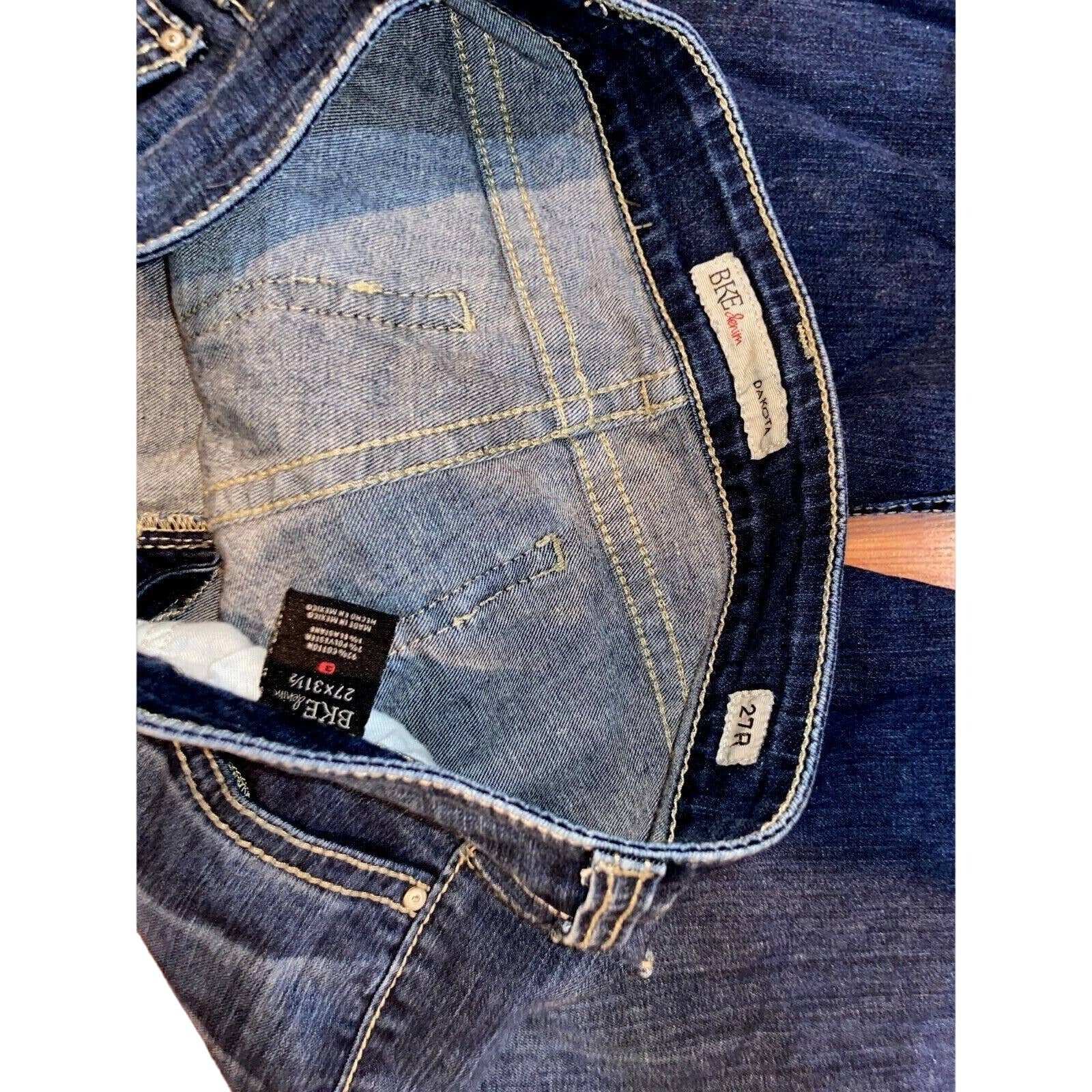 Buckle BKE Dakota Low Rise Boot Back Flap Pocket Jeans Sz 27 W 29 x L 31