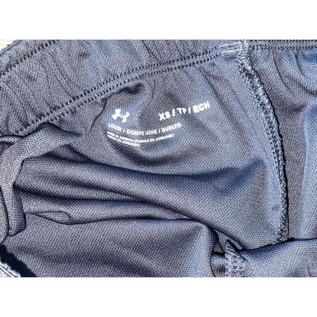 Nike Dri-Fit & Under Armour Loose 2 x Running/Gym Shorts Shorts Size XS XSmall