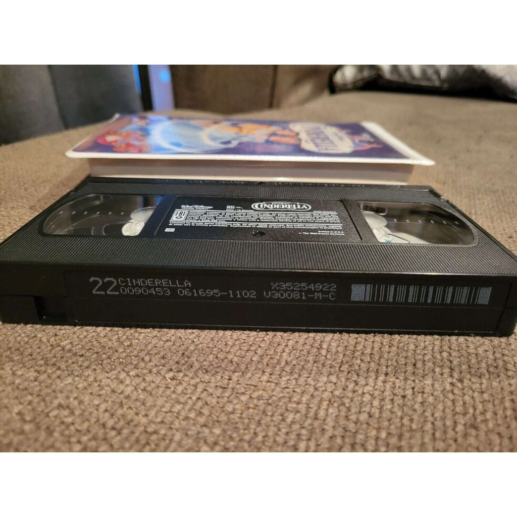 Walt Disney's Cinderella VHS 1995 Masterpiece Collection # 5265 VHS with inserts